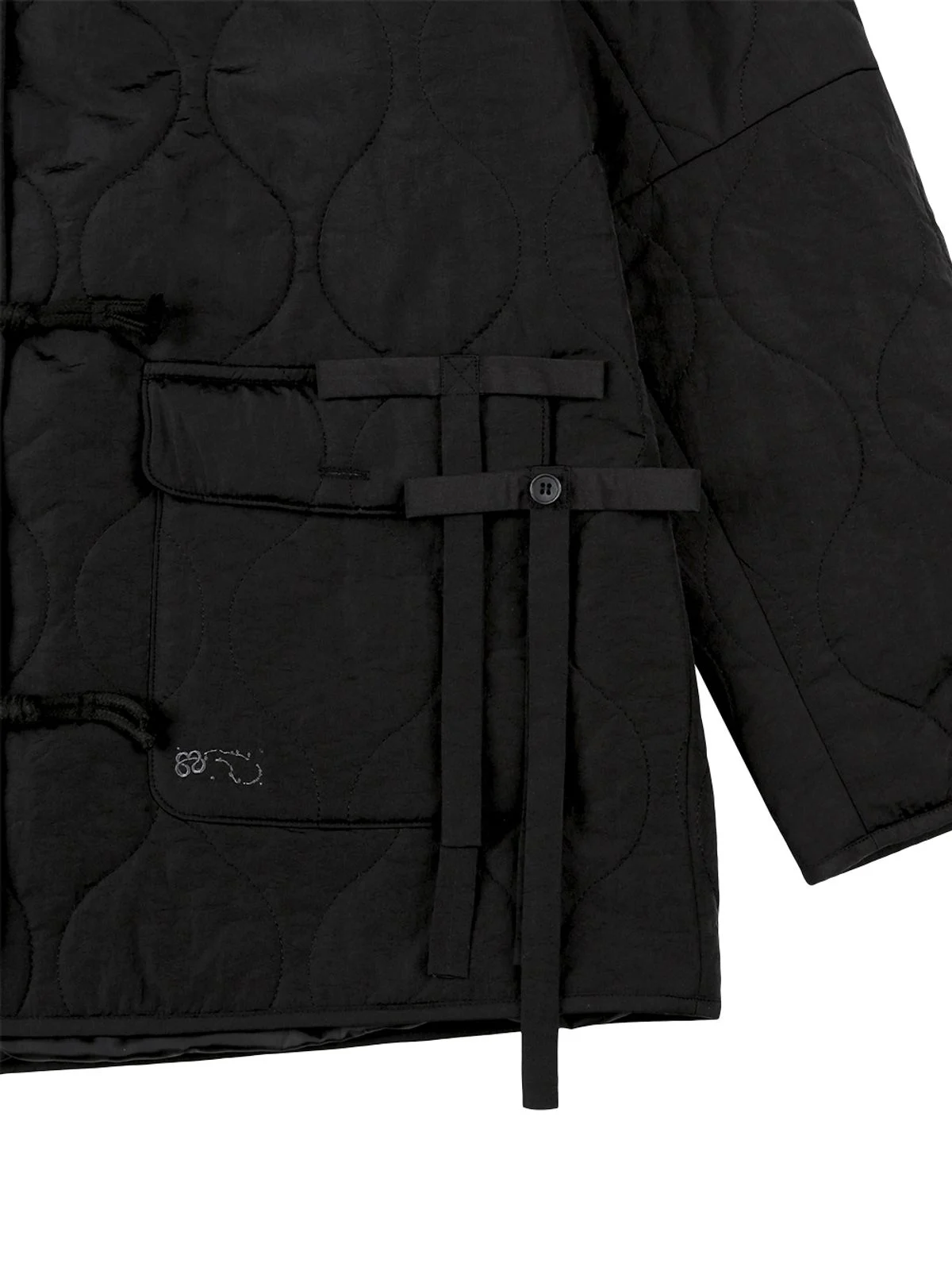 20대 동생 선물하려다 제가 뺏어 입은 뚜오미오 RIBBON QUILTED JACKET TM03B5O06-BL 찐후기 · 상품 이미지 3
