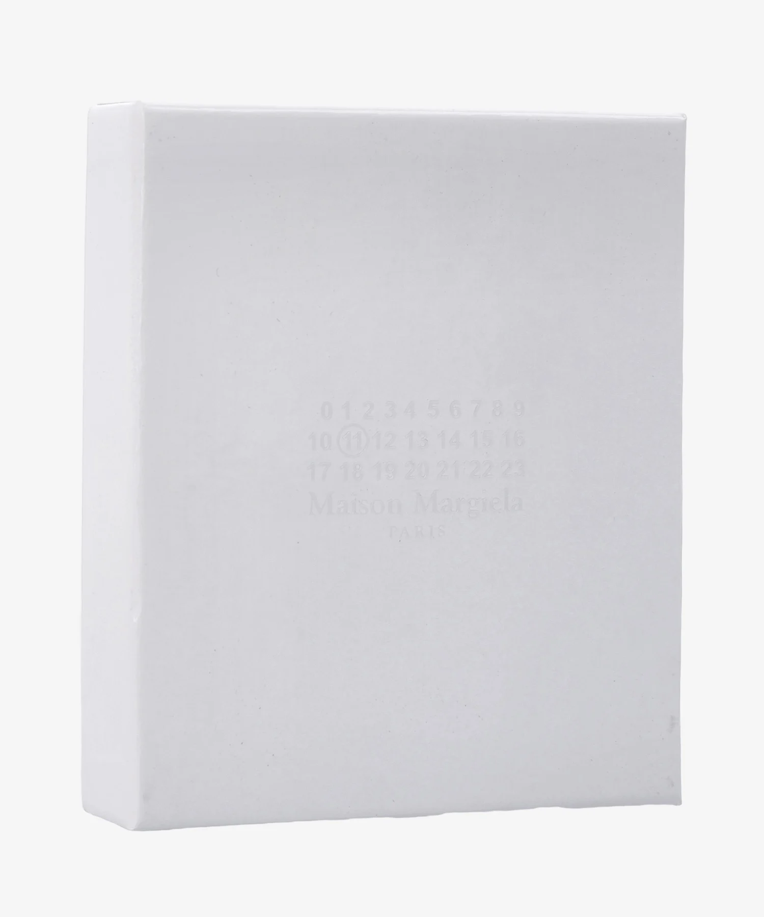 30대 남자 선물로 고른 메종 마르지엘라 레더 바이폴드 카드 홀더 SA2UI0020P7268H8419SS26 실물 보니까 더 예뻐요 · 상품 이미지 3