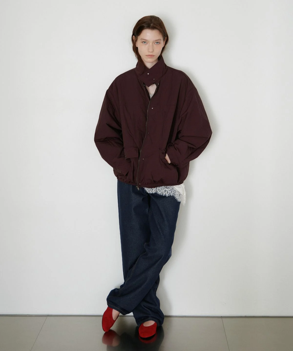 Snap light padded jumper Wine 24% 할인받아 선물했다가 제가 더 자주 입는 유라고 와인 패딩 점퍼 U260827 리얼 후기 · 상품 이미지 2